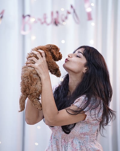 டெடியுடன் லாவண்யா..!